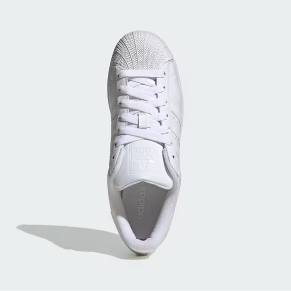 Adidas All-White Classic Sneakers 9 - Picture 3 of 7